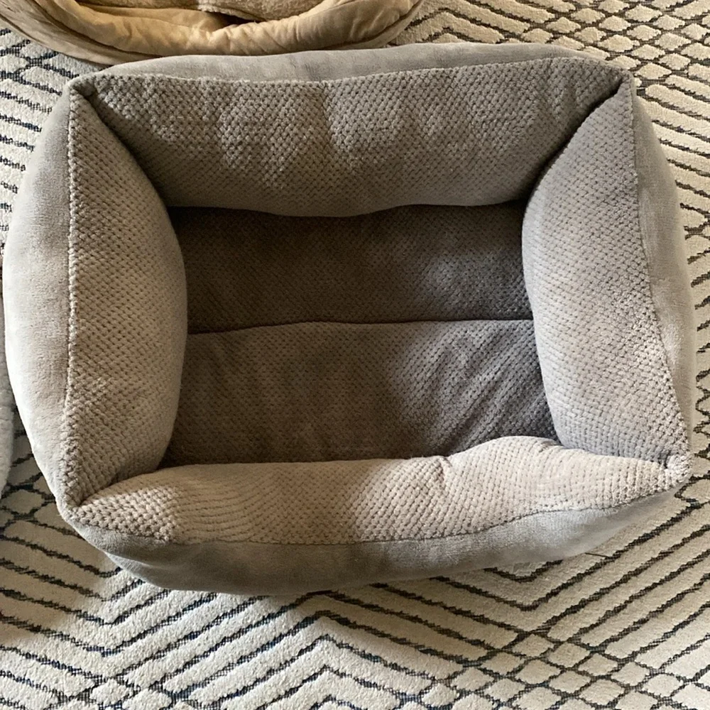 4 Piece Dog Bed Set